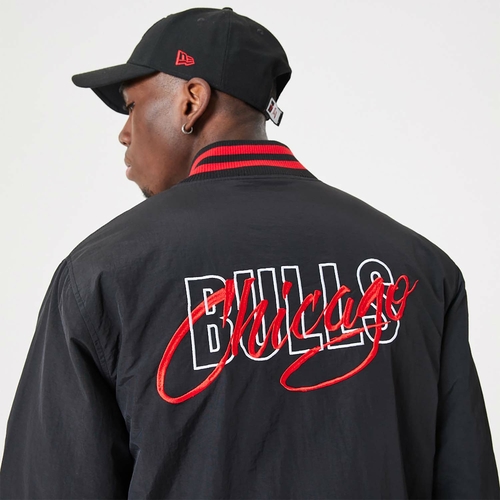 NEW ERA CHICAGO BULLS NBA SCRIPT BOMBER JACKET 'BLACK'