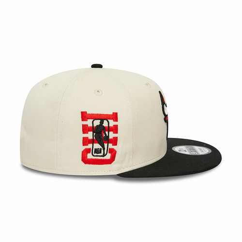 CHICAGO BULLS NBA LOGO 9FIFTY SNAPBACK CAP 'BEIGE'