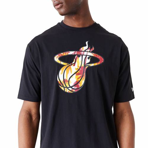 MIAMI HEAT NBA LARGE INFILL OVERSIZED T-SHIRT 'BLACK'