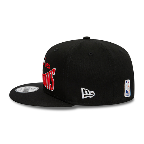 NEW ERA CHICAGO BULLS CHAMPIONS PATCH 9FIFTY SNAPBACK CAP 'BLACK'