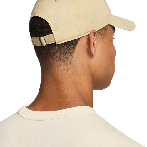 Beige nike hat best sale