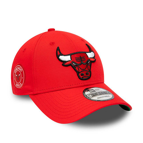 NEW ERA CHICAGO BULLS TEAM SIDE PATCH 9FORTY ADJUSTABLE CAP 'RED'