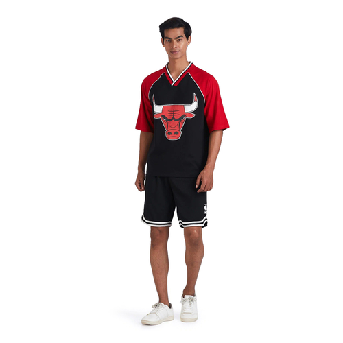 NBA CHICAGO BULLS CONTRAST COLOUR OVERSIZED T-SHIRT 'BLACK'