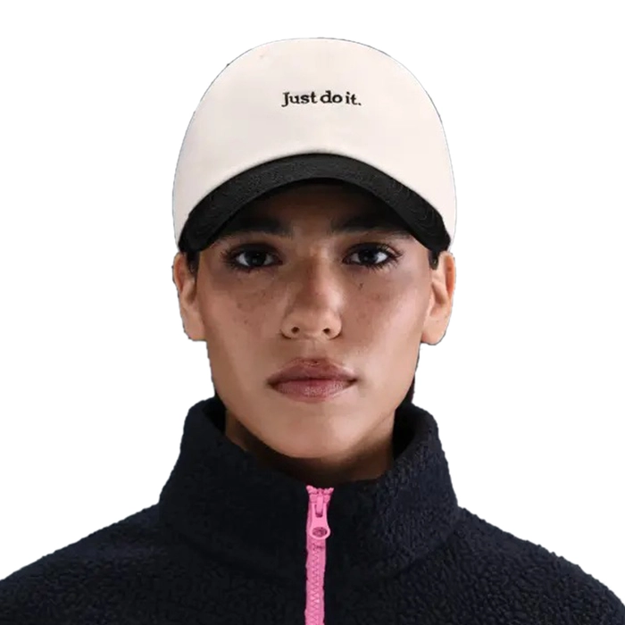 NIKE CLUB UNSTRUCTURED JDI CAP 'BLACK/WHITE'