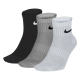 NIKE EVERYDAY LIGHTWEIGHT TRAINING ANKLE SOCKS (3 PAIRS) 'MULTI-COLOUR'