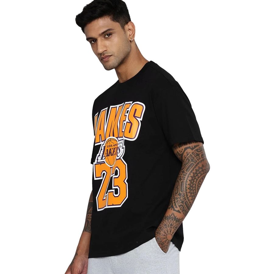NBA LEBRON JAMES LOS ANGELES LAKERS PRINTED OVERSIZED T-SHIRT 'BLACK'