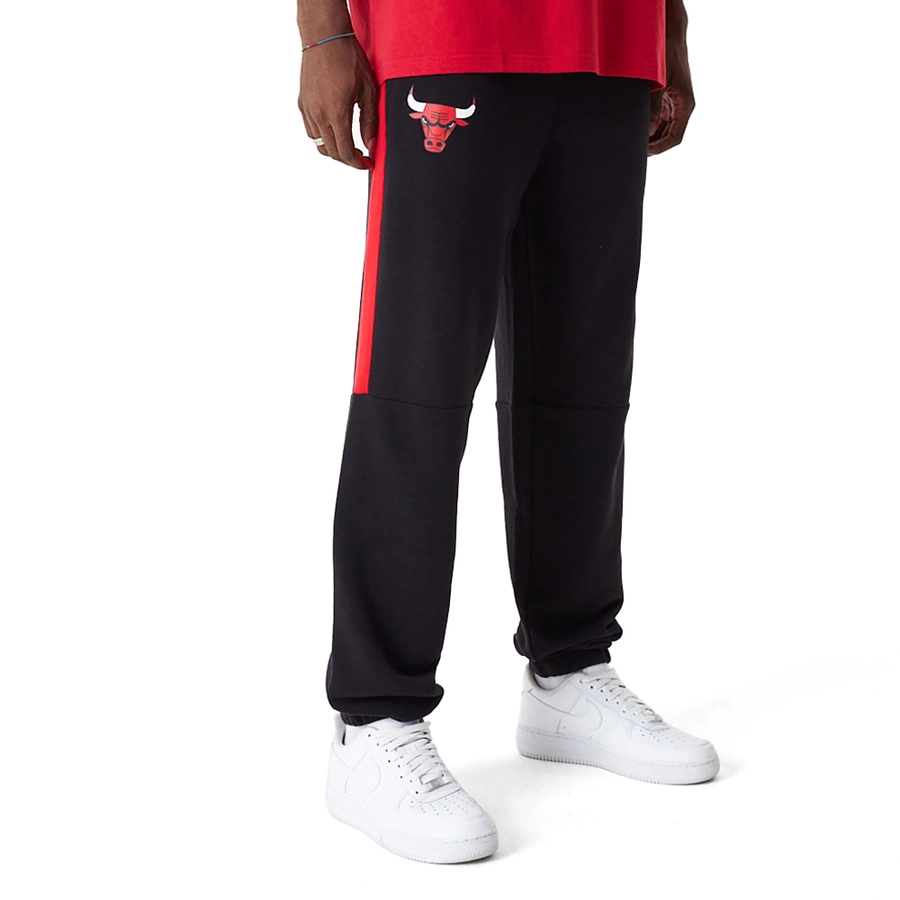NEW ERA CHICAGO BULLS NBA COLOUR BLOCK JOGGERS 'BLACK'