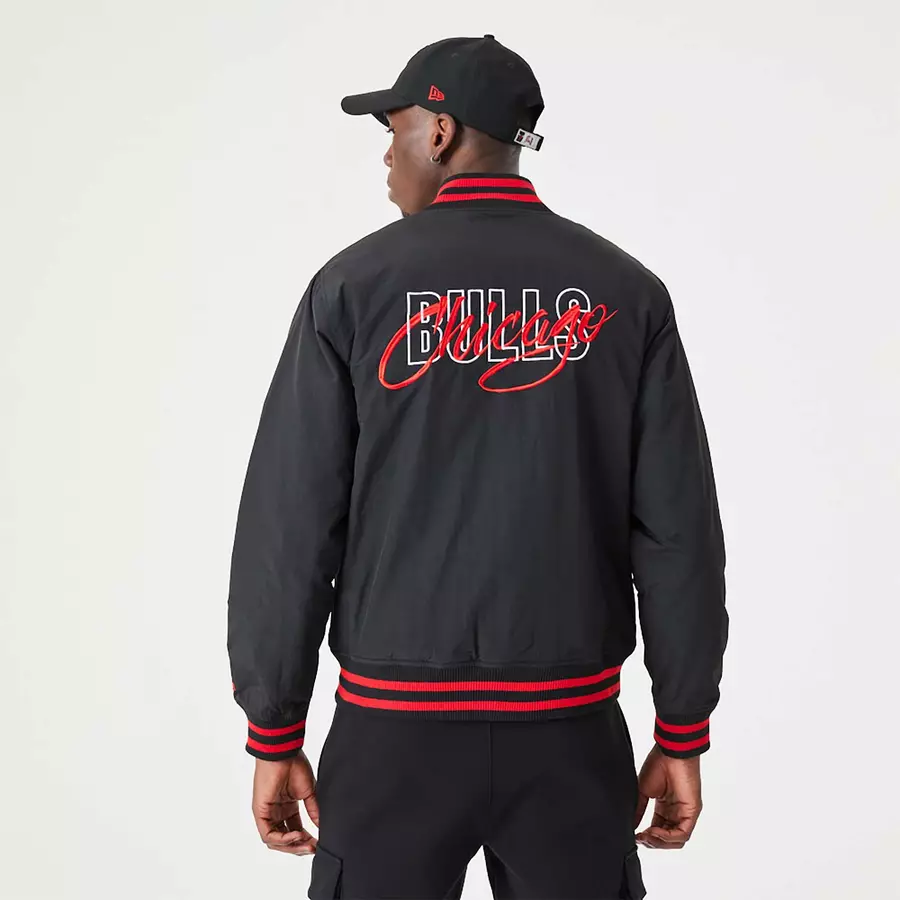 NEW ERA CHICAGO BULLS NBA SCRIPT BOMBER JACKET 'BLACK'