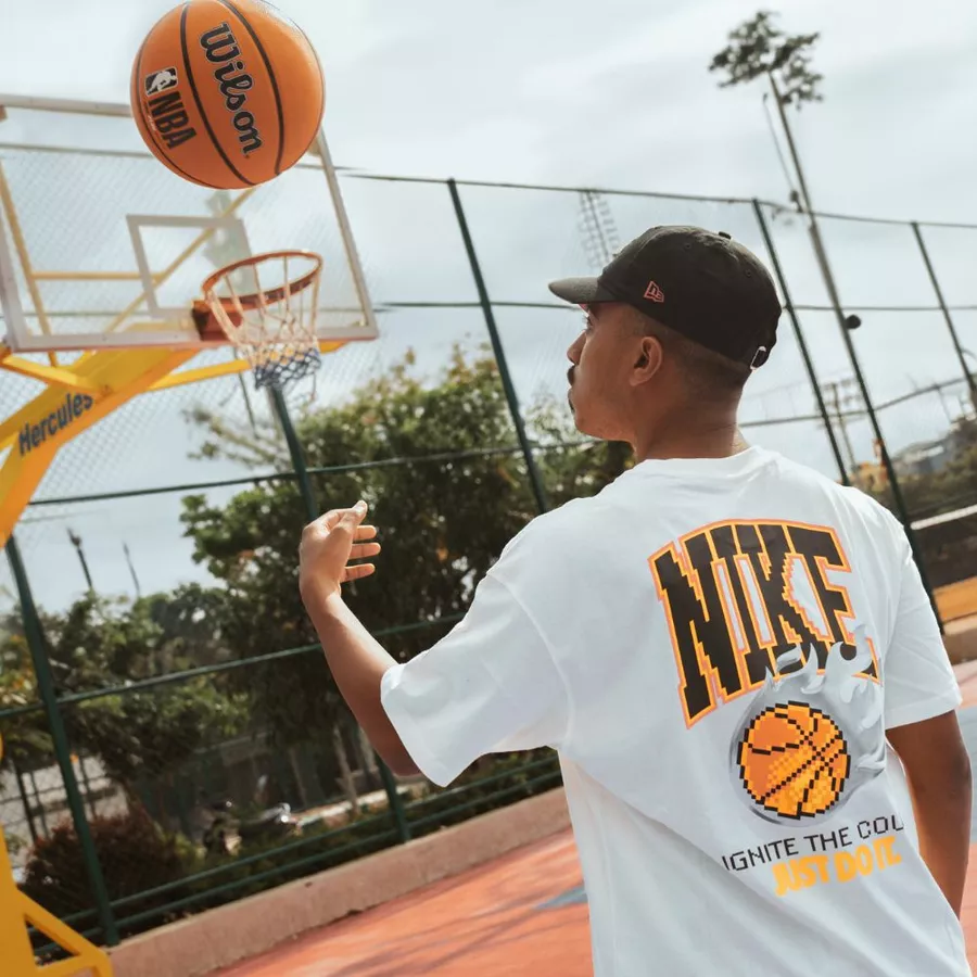 NIKE MAX90 BASKETBALL T-SHIRT 'WHITE'